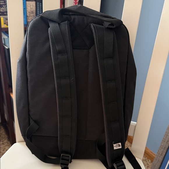 The North Face DayPack - Picture 2 of 10